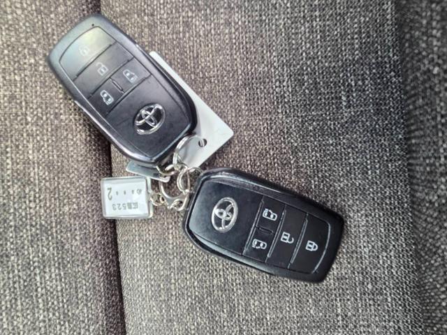 シエンタ ハイブリッドＺ　純正ナビ　フルセグ　全方位カメラ　純正ドラレコ　両側Ｐスライドドア　スマートキーオートクルーズ　クリアランスソナー　セーフティセンス　ＬＥＤライト　ステアリングヒーター　シートヒーター（34枚目）