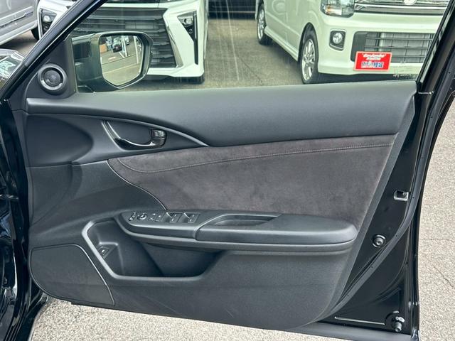 インサイト EX・ブラックスタイル ※LEDヘッドライト・ホンダセンシング・純正ナビ・バックモニター・ETC2.0・Bluetooth・USBソケット・プライバシーガラス・キーレスプッシュスタート・スマートキー・純正アルミ・ドラレコ(12枚目)