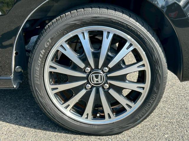 N-BOXスラッシュ X・ターボパッケージ 純正ナビ バックカメラ フルセグテレビ Bluetoothオーディオ ETC クルーズコントロール パドルシフト ハンドルヒーター 横滑り防止装置 衝突軽減装置 前席左右シートヒーター ベンチシート(13枚目)