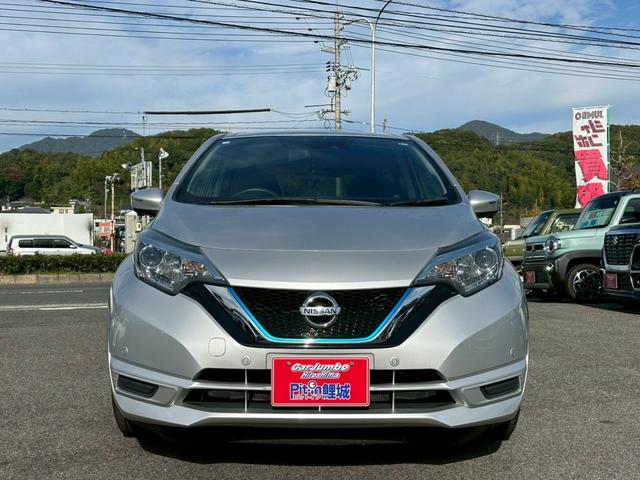 ノート e-パワー B ※アラウンドビューモニター・オートライト・オートエアコン・キーレスプッシュスタート・スマートキー・社外ナビ・TV・ISOFIX・シートリフター・デジタルインナーミラー・ETC・エマージェンシーブレーキ(5枚目)