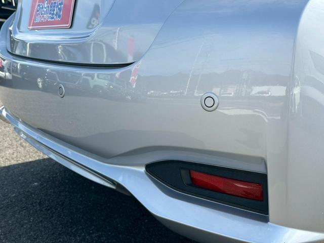 ノート e-パワー B ※アラウンドビューモニター・オートライト・オートエアコン・キーレスプッシュスタート・スマートキー・社外ナビ・TV・ISOFIX・シートリフター・デジタルインナーミラー・ETC・エマージェンシーブレーキ(31枚目)