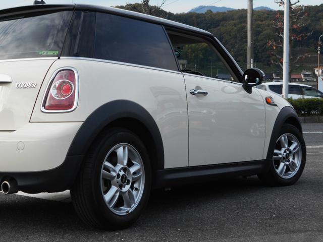 MINI クーパー R56最終後期モデル ポータブルナビTV クロムインテリアPKG ポータブルナビ(13枚目)