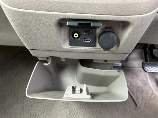 スペーシア X 純正ナビ バックカメラ ワンセグテレビ Bluetooth ETC 電動格納ドアミラー 両側電動スライドドア 衝突軽減装置 アイドリングストップ 横滑り防止装置 ステアリングリモコン ベンチシート(41枚目)