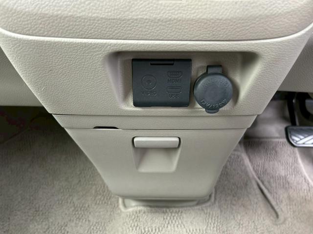 スペーシア X 純正ナビ バックカメラ ワンセグテレビ Bluetooth ETC 電動格納ドアミラー 両側電動スライドドア 衝突軽減装置 アイドリングストップ 横滑り防止装置 ステアリングリモコン ベンチシート(42枚目)