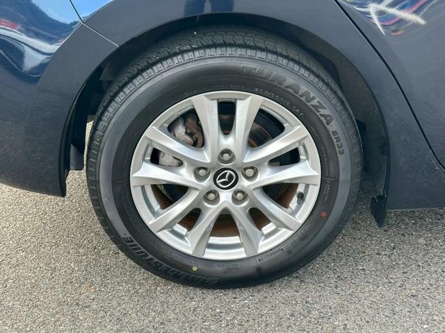 アクセラスポーツ 15S ※LEDヘッドライト・純正ナビ・全方位モニター・ドライブレコーダー・サイドエアバッグ・カーテンエアバッグ・プライバシーガラス・Bluetooth・オートエアコン・オートハイビーム・純正アルミ・クルコン(17枚目)