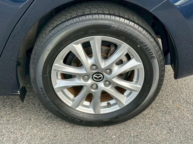 アクセラスポーツ 15S ※LEDヘッドライト・純正ナビ・全方位モニター・ドライブレコーダー・サイドエアバッグ・カーテンエアバッグ・プライバシーガラス・Bluetooth・オートエアコン・オートハイビーム・純正アルミ・クルコン(19枚目)