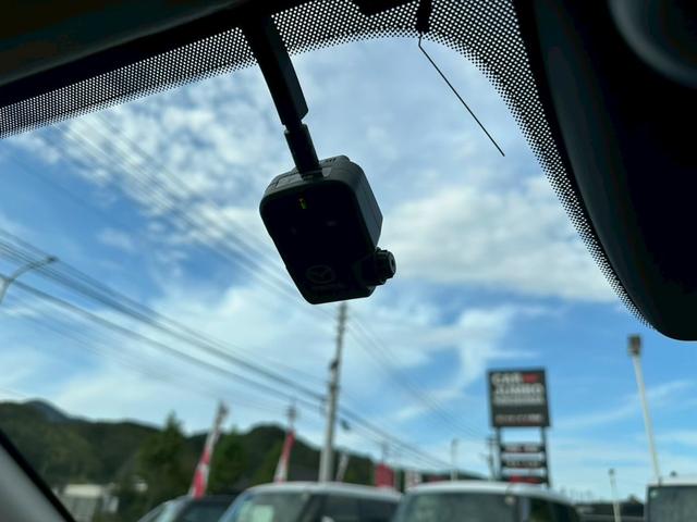 アクセラスポーツ 15S ※LEDヘッドライト・純正ナビ・全方位モニター・ドライブレコーダー・サイドエアバッグ・カーテンエアバッグ・プライバシーガラス・Bluetooth・オートエアコン・オートハイビーム・純正アルミ・クルコン(29枚目)