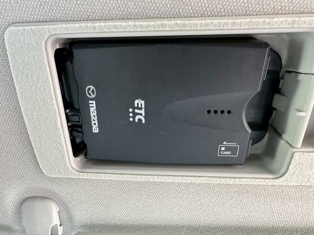 アクセラスポーツ 15S ※LEDヘッドライト・純正ナビ・全方位モニター・ドライブレコーダー・サイドエアバッグ・カーテンエアバッグ・プライバシーガラス・Bluetooth・オートエアコン・オートハイビーム・純正アルミ・クルコン(30枚目)