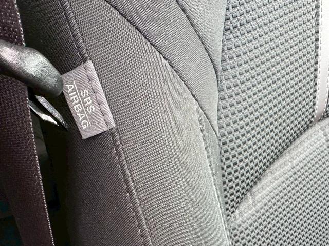 アクセラスポーツ 15S ※LEDヘッドライト・純正ナビ・全方位モニター・ドライブレコーダー・サイドエアバッグ・カーテンエアバッグ・プライバシーガラス・Bluetooth・オートエアコン・オートハイビーム・純正アルミ・クルコン(32枚目)