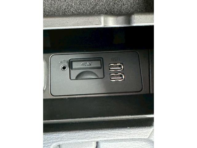 アクセラスポーツ 15S ※LEDヘッドライト・純正ナビ・全方位モニター・ドライブレコーダー・サイドエアバッグ・カーテンエアバッグ・プライバシーガラス・Bluetooth・オートエアコン・オートハイビーム・純正アルミ・クルコン(40枚目)