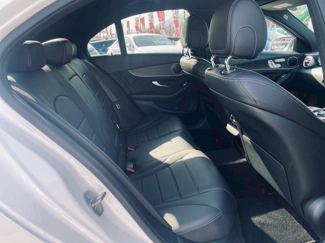 Cクラス C220dローレウスエディションスポーツプラスパック 純正ナビ/バックカメラ/本革シート/メモリーパワーシート/ETC/ヘッドライトLED/アンビエントライト/ディーゼルエンジン/スペアキー/純正アルミホイール/BSM(31枚目)