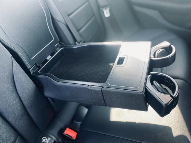 Cクラス C220dローレウスエディションスポーツプラスパック 純正ナビ/バックカメラ/本革シート/メモリーパワーシート/ETC/ヘッドライトLED/アンビエントライト/ディーゼルエンジン/スペアキー/純正アルミホイール/BSM(41枚目)