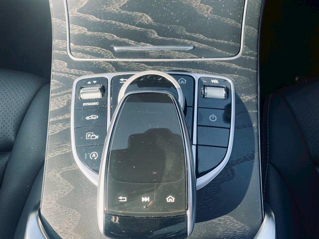 Cクラス C220dローレウスエディションスポーツプラスパック 純正ナビ/バックカメラ/本革シート/メモリーパワーシート/ETC/ヘッドライトLED/アンビエントライト/ディーゼルエンジン/スペアキー/純正アルミホイール/BSM(67枚目)