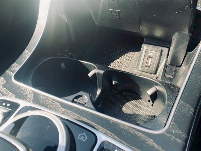 Cクラス C220dローレウスエディションスポーツプラスパック 純正ナビ/バックカメラ/本革シート/メモリーパワーシート/ETC/ヘッドライトLED/アンビエントライト/ディーゼルエンジン/スペアキー/純正アルミホイール/BSM(68枚目)