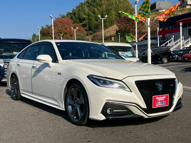 クラウンハイブリッド RSアドバンス 純正ナビ トヨタセーフティ デジタルインナーミラー パノラミックビュー レザーシート ブラインドスポットモニター サンルーフ 純正アルミホイール ETC ドライブレコーダー ヘッドアップディスプレイ(4枚目)