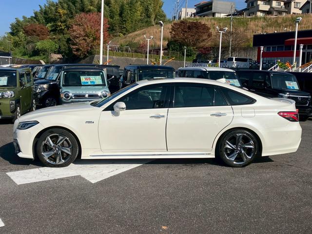 クラウンハイブリッド RSアドバンス 純正ナビ トヨタセーフティ デジタルインナーミラー パノラミックビュー レザーシート ブラインドスポットモニター サンルーフ 純正アルミホイール ETC ドライブレコーダー ヘッドアップディスプレイ(5枚目)