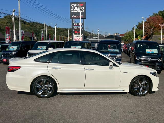 クラウンハイブリッド RSアドバンス 純正ナビ トヨタセーフティ デジタルインナーミラー パノラミックビュー レザーシート ブラインドスポットモニター サンルーフ 純正アルミホイール ETC ドライブレコーダー ヘッドアップディスプレイ(6枚目)