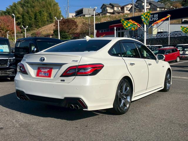 クラウンハイブリッド RSアドバンス 純正ナビ トヨタセーフティ デジタルインナーミラー パノラミックビュー レザーシート ブラインドスポットモニター サンルーフ 純正アルミホイール ETC ドライブレコーダー ヘッドアップディスプレイ(9枚目)