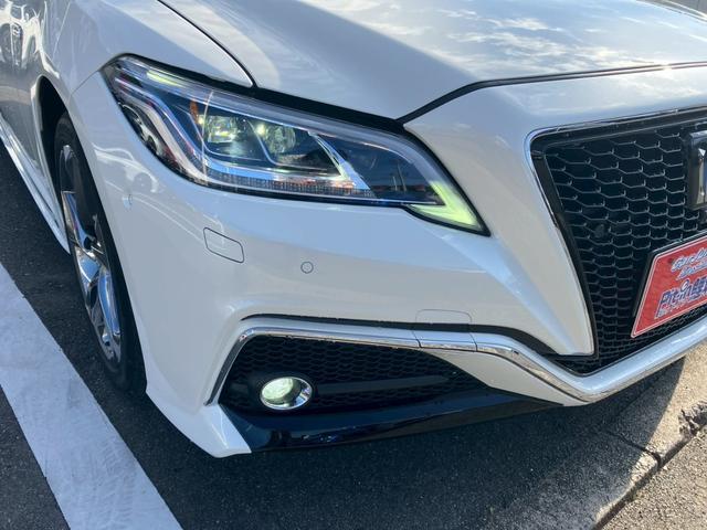 クラウンハイブリッド RSアドバンス 純正ナビ トヨタセーフティ デジタルインナーミラー パノラミックビュー レザーシート ブラインドスポットモニター サンルーフ 純正アルミホイール ETC ドライブレコーダー ヘッドアップディスプレイ(28枚目)