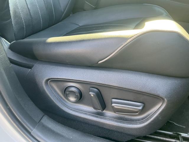 クラウンハイブリッド RSアドバンス 純正ナビ トヨタセーフティ デジタルインナーミラー パノラミックビュー レザーシート ブラインドスポットモニター サンルーフ 純正アルミホイール ETC ドライブレコーダー ヘッドアップディスプレイ(33枚目)