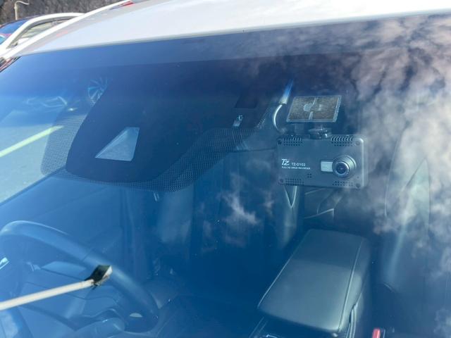 クラウンハイブリッド RSアドバンス 純正ナビ トヨタセーフティ デジタルインナーミラー パノラミックビュー レザーシート ブラインドスポットモニター サンルーフ 純正アルミホイール ETC ドライブレコーダー ヘッドアップディスプレイ(34枚目)