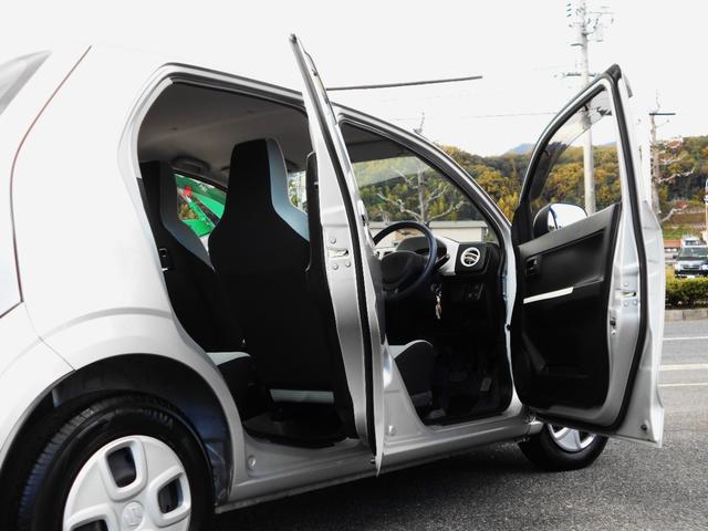 アルト L マニュアルエアコン パワステ パワーウインド 運転席シートヒーター レザーサポートブレーキ キーレスリモコン 純正CDオーディオ(7枚目)