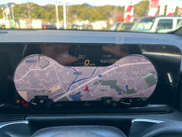 ＧＬＢ ＧＬＢ１８０　純正ナビ　フルセグＴＶ　ルーフレール　純正１８インチアルミ　前席パワーシート　シートメモリー　パワーバックドア　パドルシフト　ＬＥＤヘッドライト（37枚目）