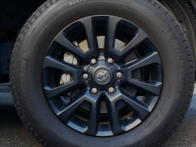 ランドクルーザープラド TX Lパッケージ マットブラックエディション 2800ディーゼル 3列7人乗り 電動黒革シート サンルーフ アルパインBIGナビ 後席モニターX2機 アルパインデジタルミラー(12枚目)