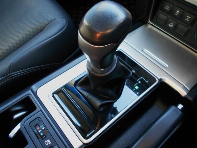 ランドクルーザープラド TX Lパッケージ マットブラックエディション 2800ディーゼル 3列7人乗り 電動黒革シート サンルーフ アルパインBIGナビ 後席モニターX2機 アルパインデジタルミラー(24枚目)