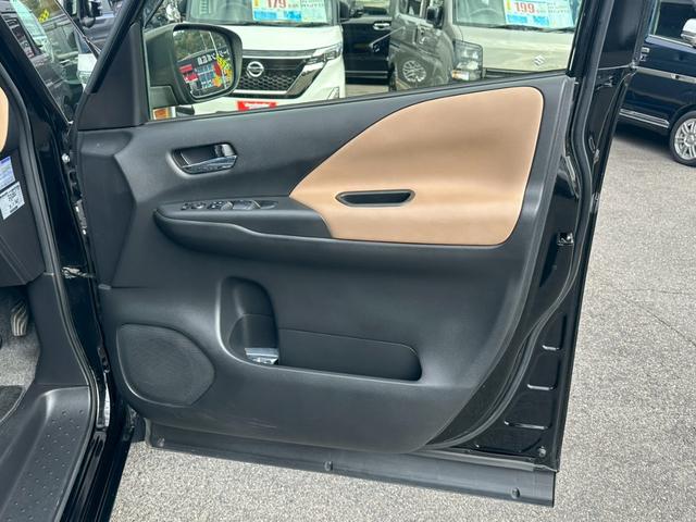 セレナ ハイウェイスター　Ｖセレクション　※両側オートスライドドア・ＬＥＤヘッドライト・純正ナビ・ＴＶ・バックモニター・Ｂｌｕｅｔｏｏｔｈ・ビルトインＥＴＣ・社外アルミ・後席モニター・ＨＤＭＩ・オートライト・オートエアコン・リアサンシェード（15枚目）