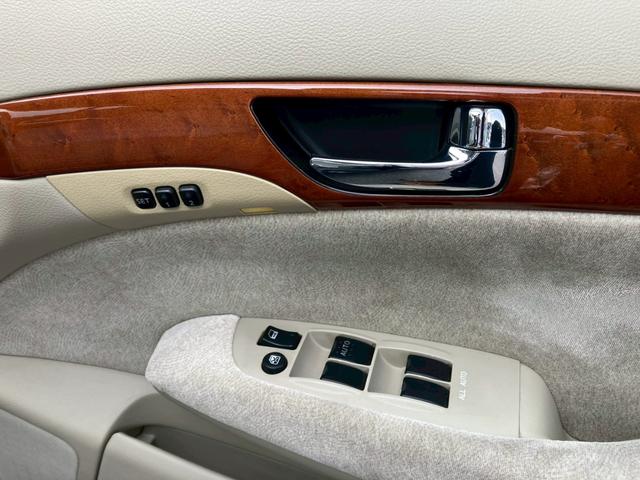 シーマ ３００Ｇ（41枚目）