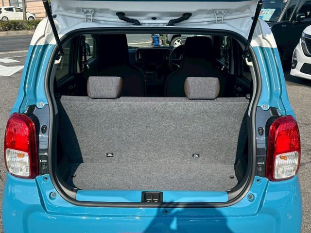 キャロル ハイブリッドGX 純正アルミ タイヤ付き ヘッドライトLED ツートンオプションカラー ETC 社外ディスプレイオーディオ スズキセーフティーサポート オートエアコン(9枚目)