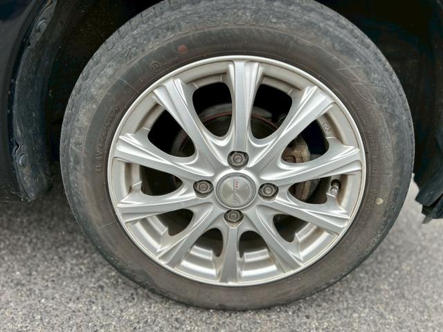 デイズ Ｓ　ディスプレイオーディオ　ＣＤ再生　ＤＶＤ再生　衝突軽減装置　コーナーセンサー　横滑り防止装置　運転席シートヒーター　アイドリングストップ　ＥＴＣ　マニュアルエアコン　ベンチシート　ＩＳＯＦＩＸ（17枚目）