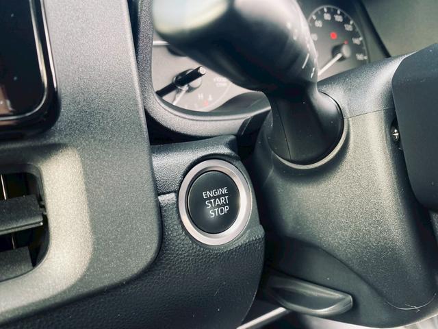 シエンタ Ｇ　純正８インチディスプレイオーディオ／バックカメラ／両側電動スライドドア／５人乗り／コーナーセンサー／Ｂｌｕｅｔｏｏｔｈ／トヨタセーフティセンス／ＵＳＢソケット／アダプティブクルーズコントロール／ＥＴＣ（59枚目）