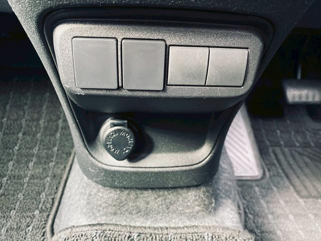 シエンタ Ｇ　純正８インチディスプレイオーディオ／バックカメラ／両側電動スライドドア／５人乗り／コーナーセンサー／Ｂｌｕｅｔｏｏｔｈ／トヨタセーフティセンス／ＵＳＢソケット／アダプティブクルーズコントロール／ＥＴＣ（72枚目）