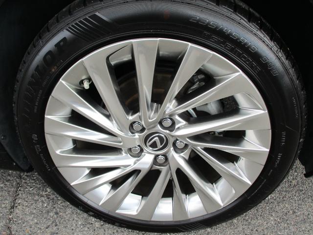 ＥＳ ＥＳ３００ｈ　バージョンＬ　１２．３インチディスプレイオーディオ　デジタルアウターミラー　サンルーフ　純正１８ＡＷ　黒本革シート　両席Ｐシート　シートヒーター　シートエアコン　パノラマミックビューモニター　デジタルインナーミラー（23枚目）