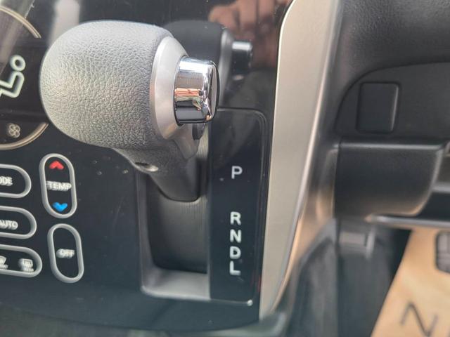 デイズ ハイウェイスター X Vセレクション+セーフティーII 全方位カメラ 純正CDデッキ HIDライト スマートキー(13枚目)