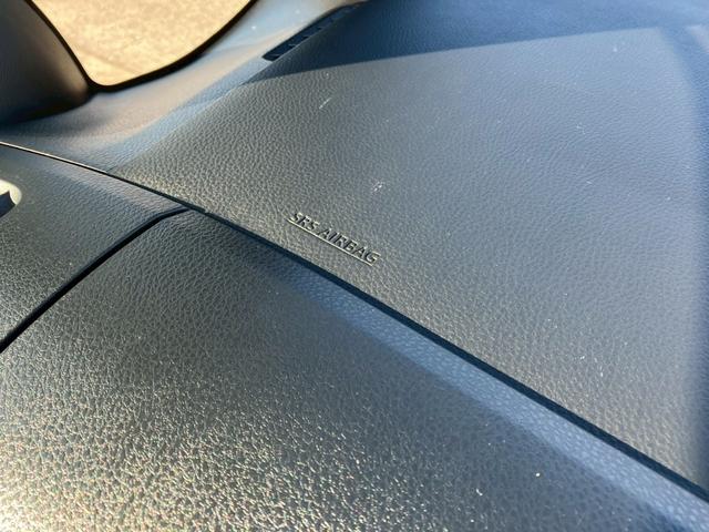 ノア Si ダブルバイビー 純正10インチナビ フルセグ DVD バックカメラ フリップダウン トヨタセーフティ 両側パワースライドドア ハーフレザーシート クルーズコントロール 純正アルミホイール ETC フォグ(35枚目)