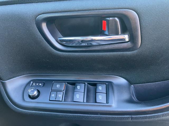 ノア Si ダブルバイビー 純正10インチナビ フルセグ DVD バックカメラ フリップダウン トヨタセーフティ 両側パワースライドドア ハーフレザーシート クルーズコントロール 純正アルミホイール ETC フォグ(45枚目)