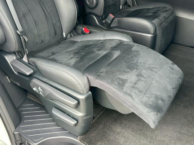 アルファード ２．５Ｓ　タイプゴールドＩＩＩ　※両側電動スライドドア・社外デジタルミラー・ＬＥＤヘッドライト・トヨタセーフティーセンス・純正ディスプレイオーディオ・バックモニター・Ｂｌｕｅｔｏｏｔｈ・ＨＤＭＩ・純正後席モニター・ビルトインＥＴＣ（34枚目）