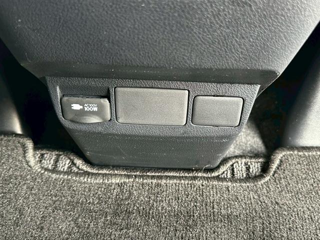 アルファード ２．５Ｓ　タイプゴールドＩＩＩ　※両側電動スライドドア・社外デジタルミラー・ＬＥＤヘッドライト・トヨタセーフティーセンス・純正ディスプレイオーディオ・バックモニター・Ｂｌｕｅｔｏｏｔｈ・ＨＤＭＩ・純正後席モニター・ビルトインＥＴＣ（39枚目）