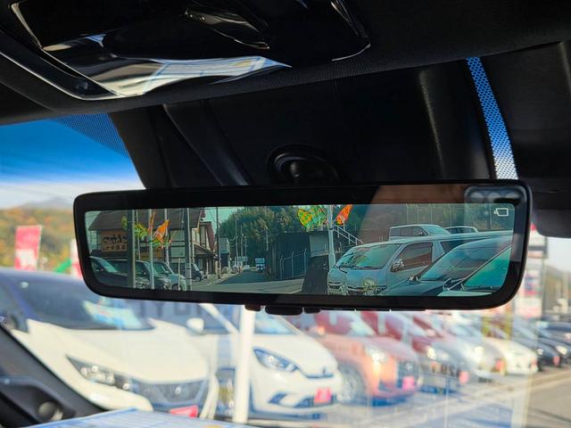 ハリアーハイブリッド Ｚ　レザーパッケージ　純正１２．３インチディスプレイオーディオ　フルセグＴＶ　パノラミックビューモニター　モデリスタエアロ　デジタルインナーミラー　ＪＢＬサウンド　セーフティーセンス　１９インチＡＷ　ＥＴＣ　エアシート（13枚目）