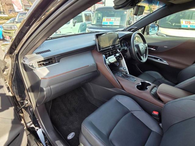 ハリアーハイブリッド Ｚ　レザーパッケージ　純正１２．３インチディスプレイオーディオ　フルセグＴＶ　パノラミックビューモニター　モデリスタエアロ　デジタルインナーミラー　ＪＢＬサウンド　セーフティーセンス　１９インチＡＷ　ＥＴＣ　エアシート（36枚目）