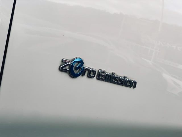 リーフ G 純正ニッサンコネクトナビ/プロパイロット/2トーンルーフ/純正17インチナビ/インテリジェントルームミラー(13枚目)