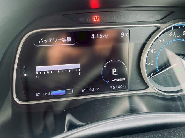 リーフ G 純正ニッサンコネクトナビ/プロパイロット/2トーンルーフ/純正17インチナビ/インテリジェントルームミラー(52枚目)