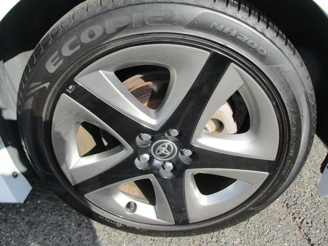 プリウス Ａツーリングセレクション　モデリスタフルエアロ　純正９インチナビフルセグ　クリアランスソナー　トヨタセーフティーセンス　レザーシート　Ｐシート　両席シートヒーター　Ｂカメラ　ＥＴＣ　ブラインドスポットモニター（23枚目）