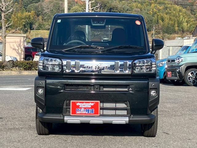 タフト Ｇ　クロムベンチャー　未使用車　スマートアシスト３　パノラミックビューモニター　コーナーセンサー　ステアリングスイッチ　クルーズコントロール　サイドエアバック　アイドリングストップ　純正アルミホイール　ガラスルーフ（3枚目）