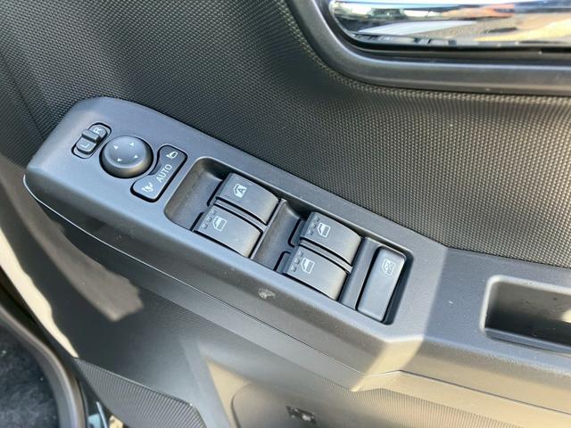 タフト Ｇ　クロムベンチャー　未使用車　スマートアシスト３　パノラミックビューモニター　コーナーセンサー　ステアリングスイッチ　クルーズコントロール　サイドエアバック　アイドリングストップ　純正アルミホイール　ガラスルーフ（43枚目）