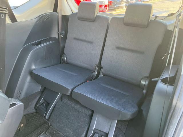 シエンタ Ｇ　純正ナビ　フルセグＴＶ　ＤＶＤ　Ｂｌｕｅｔｏｏｔｈ　バックカメラ　社外アルミホイール　両側パワースライドドア　ＥＴＣ　ステアリングスイッチ（18枚目）