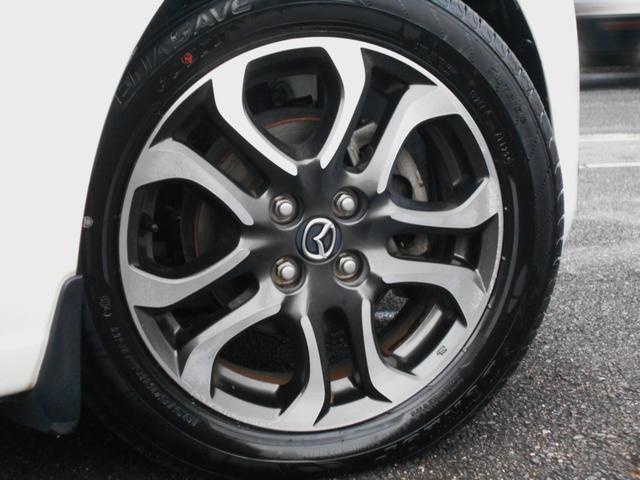 デミオ ＸＤツーリング　ディーゼル　純正ナビ　フルセグＴＶ　コーナーセンサー　ＬＥＤライト　純正アルミ　純正ＣＤ＆ＤＶＤプレーヤー（6枚目）